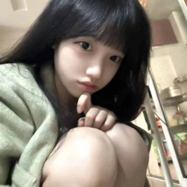 偏执大佬的病娇小撩精